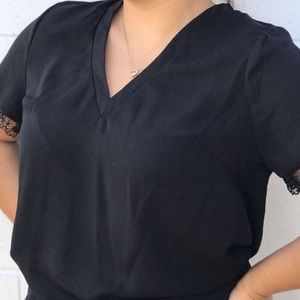 Black V Neck with laced sleeves